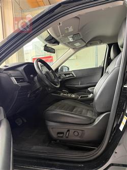 ميتسوبيشي اوتلاندر